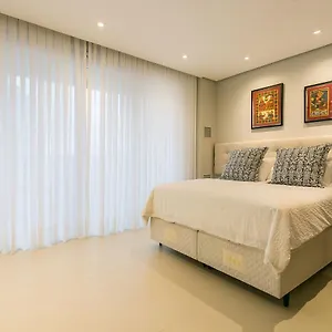 Moderno Em Com Infraestrutura De Clube Ca04 Florianópolis